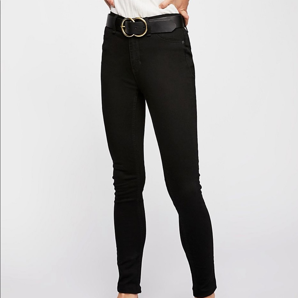 NWT Free People Long and Lean Jegging Black